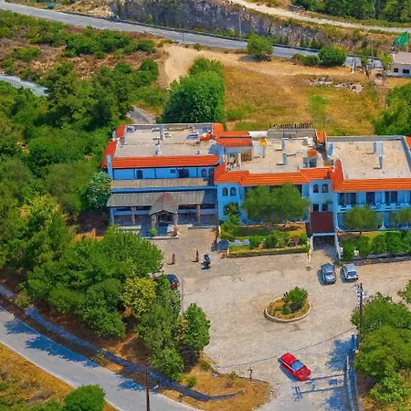 Отель Philoxenia 3*