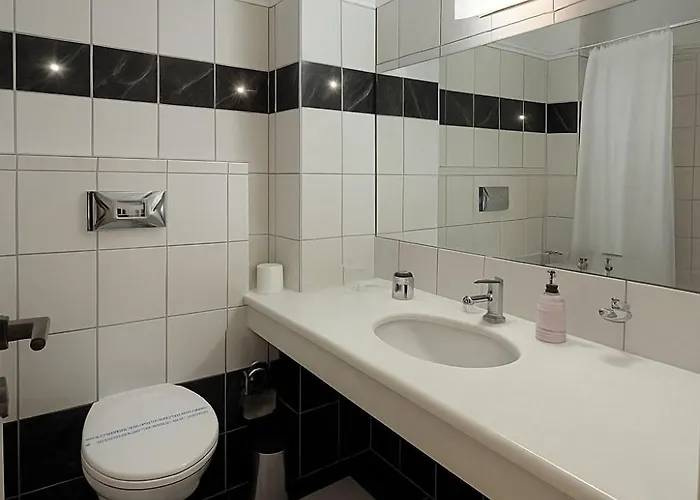 Philoxenia Hotel