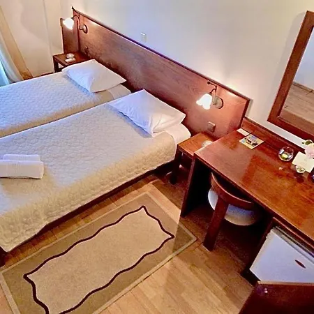 Philoxenia Hotell 3*